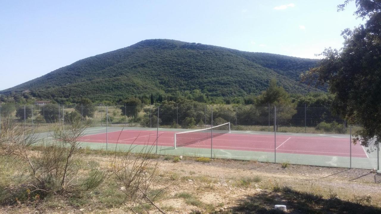 Cévennes Maisonnette Dans Résidence De Vacances Sauve Extérieur photo